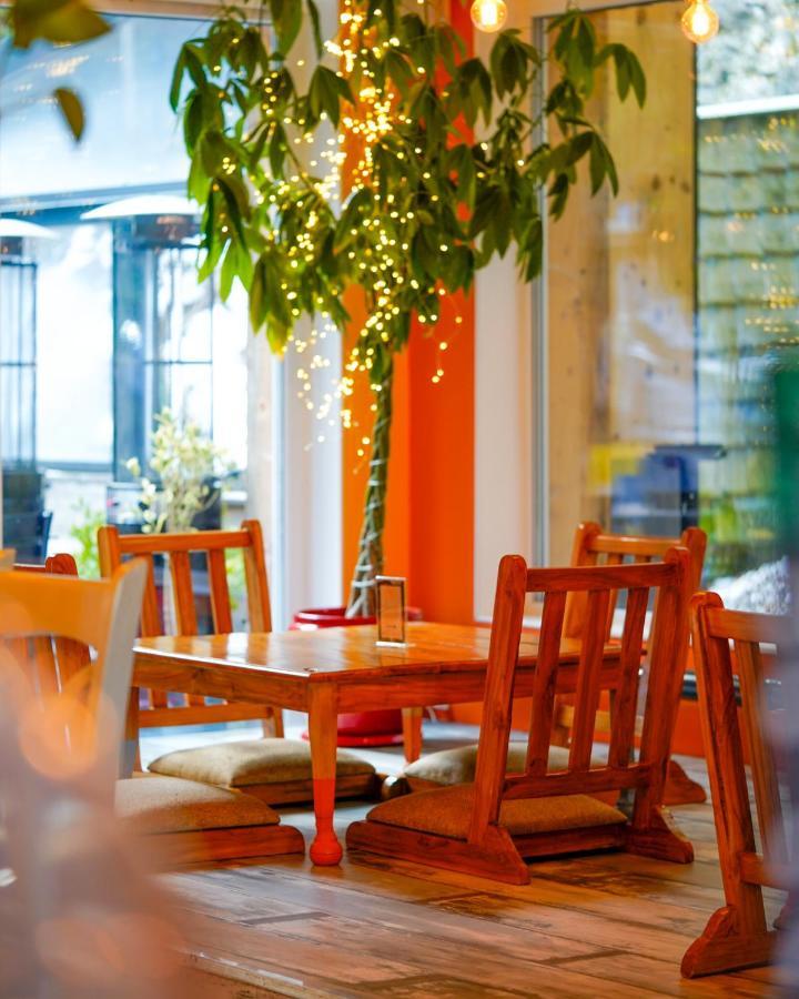 Sanskriti Hotel Scionzier ภายนอก รูปภาพ