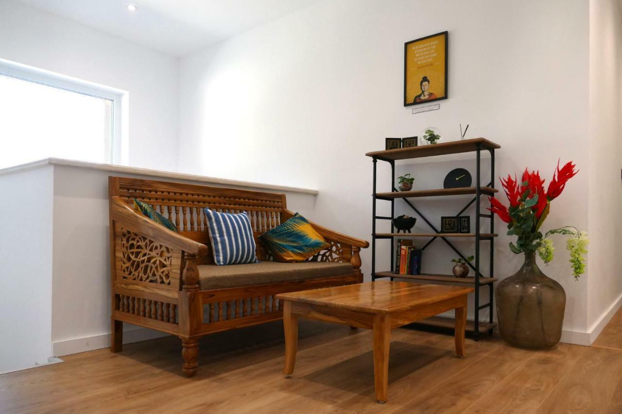 Sanskriti Hotel Scionzier ภายนอก รูปภาพ